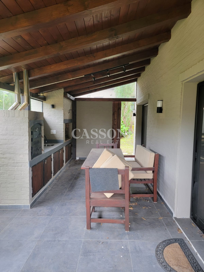 Casa ID.997 - Venta Casa Duplex 2 Dormitorios en Barrio Privado