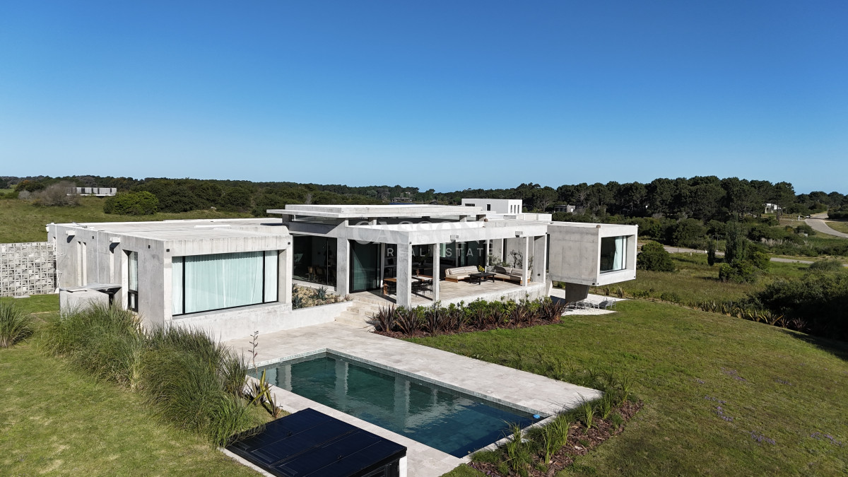 Casa ID.5131 - casa moderna en laguna escondida