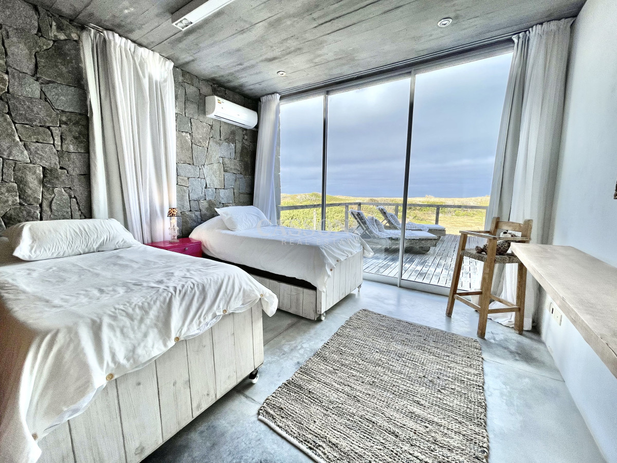 Casa ID.4934 - Casa única sobre el mar jose ignacio