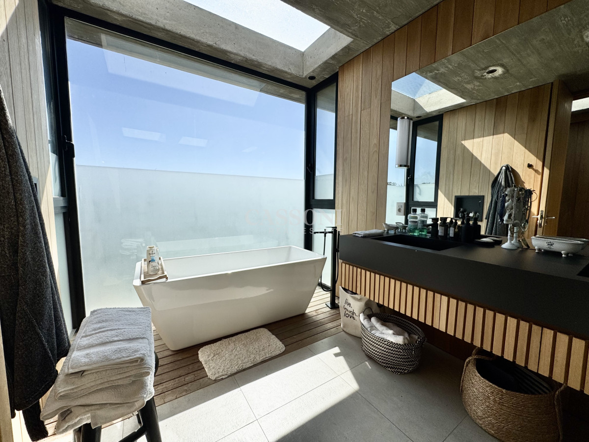 Casa ID.5033 - Casa en laguna estates