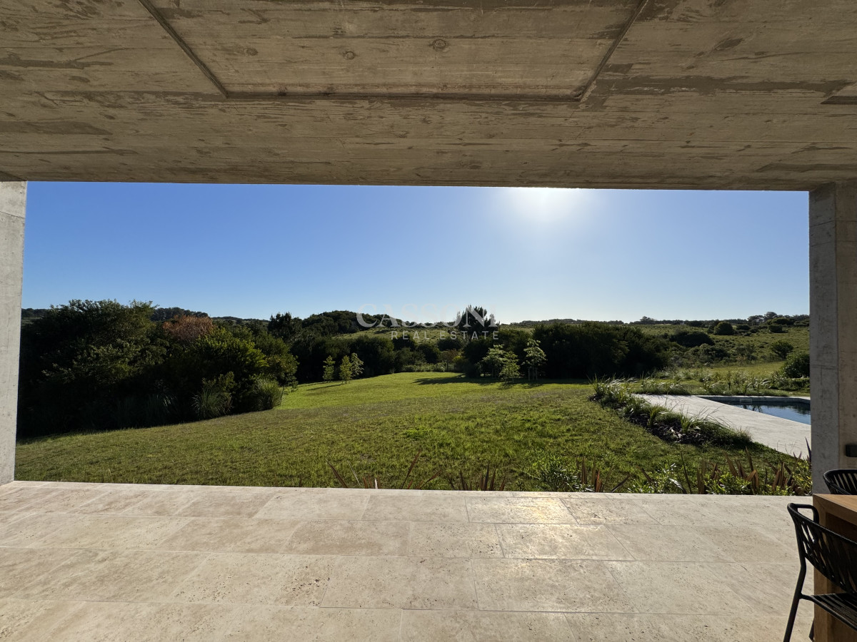 Casa ID.5131 - casa moderna en laguna escondida