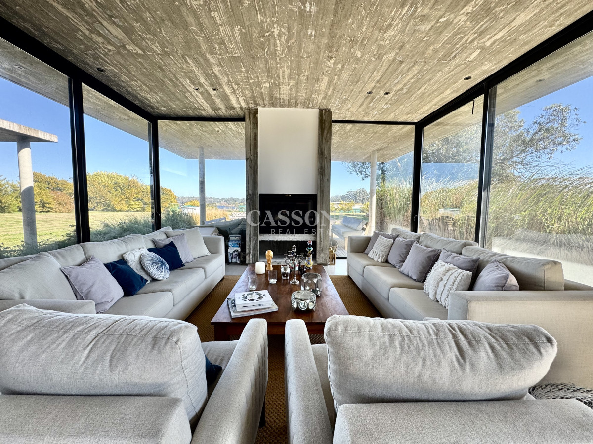 Casa ID.5033 - Casa en laguna estates