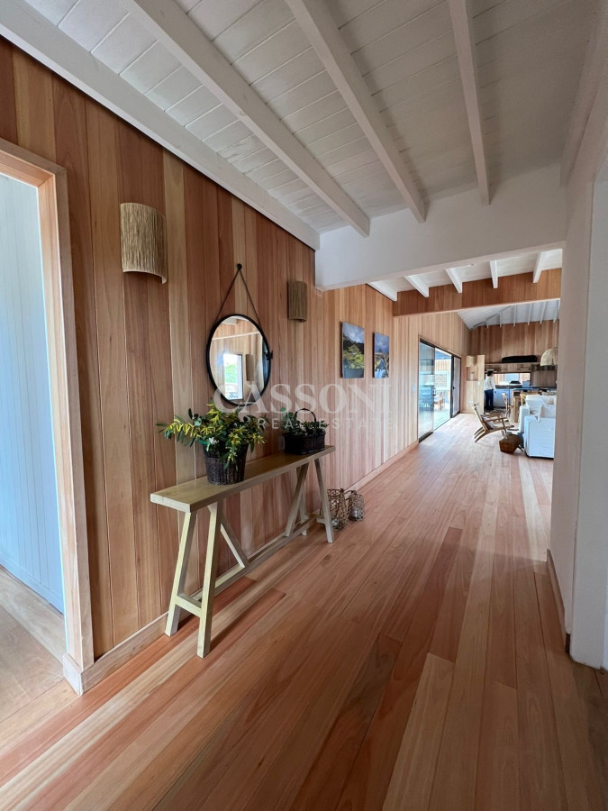 Casa ID.4888 - LAGUNA ESCONDIDA – Arquitectura, diseño y naturaleza en perfecta armonía