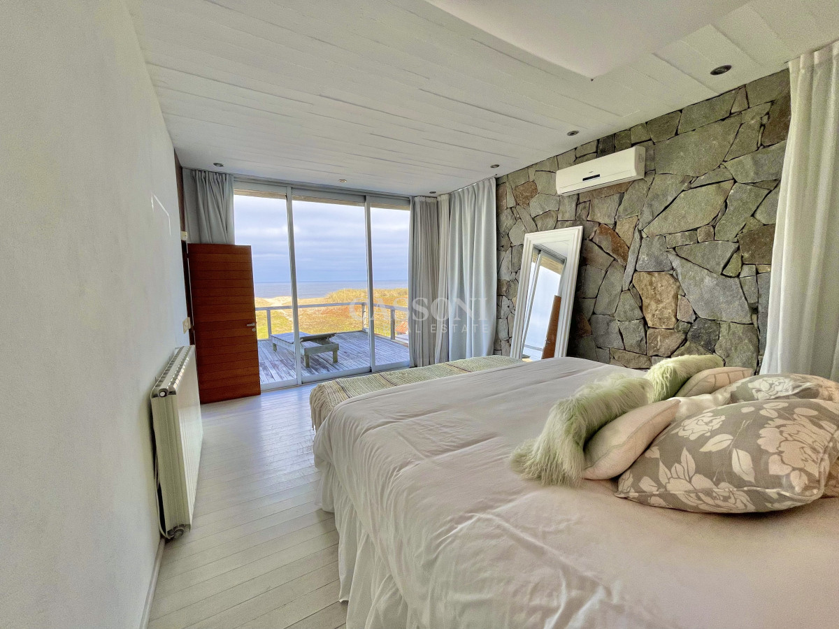 Casa ID.4934 - Casa única sobre el mar jose ignacio