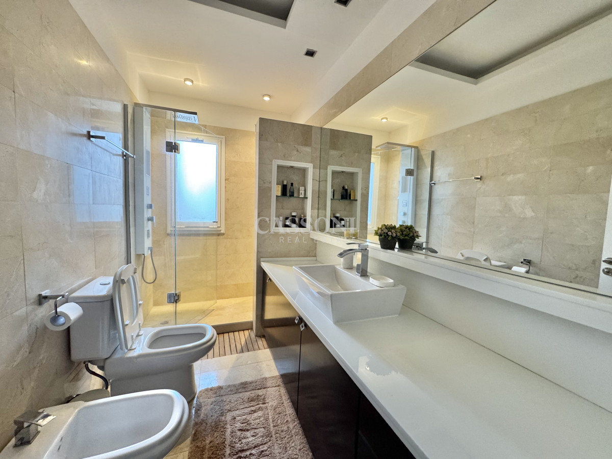 Casa ID.5098 - Espectacular Casa en Venta San Rafael