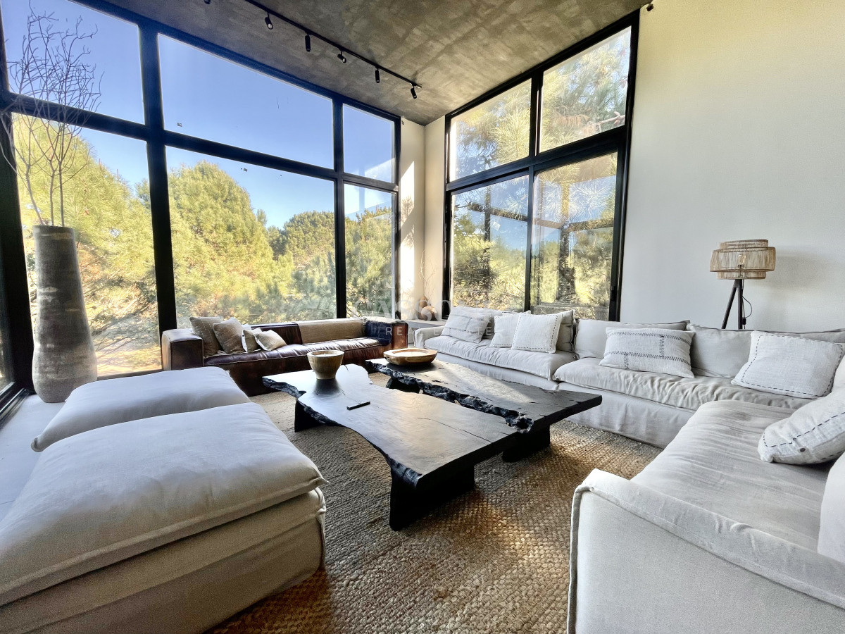 Casa ID.4908 - Refugio de diseño en Laguna Escondida: elegancia, calma y naturaleza