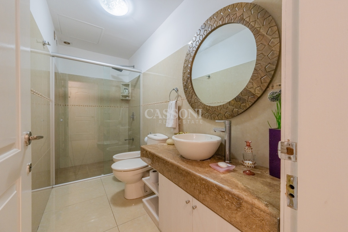 Casa ID.78 - Venta, Espectacular Residencia en Barrio Privado, La Arbolada  