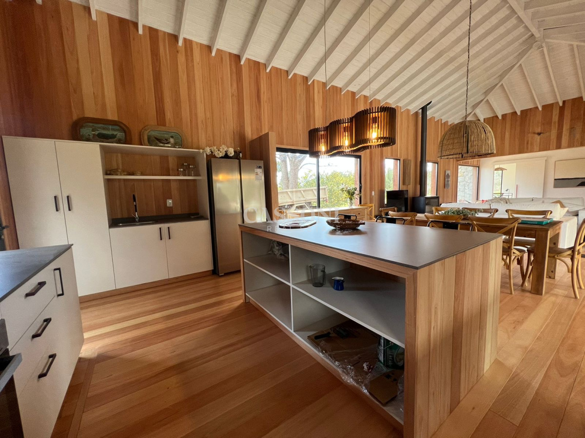 Casa ID.4888 - LAGUNA ESCONDIDA – Arquitectura, diseño y naturaleza en perfecta armonía