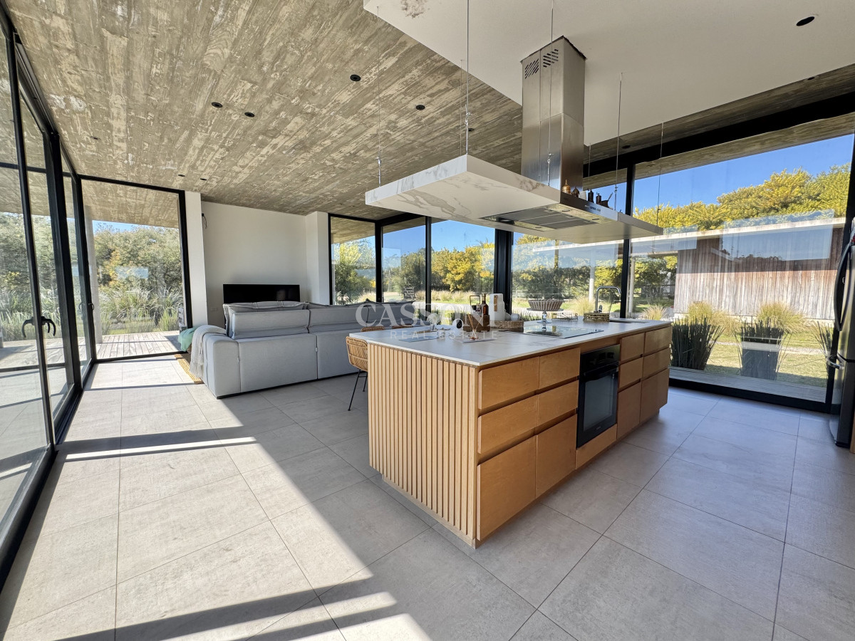 Casa ID.5033 - Casa en laguna estates