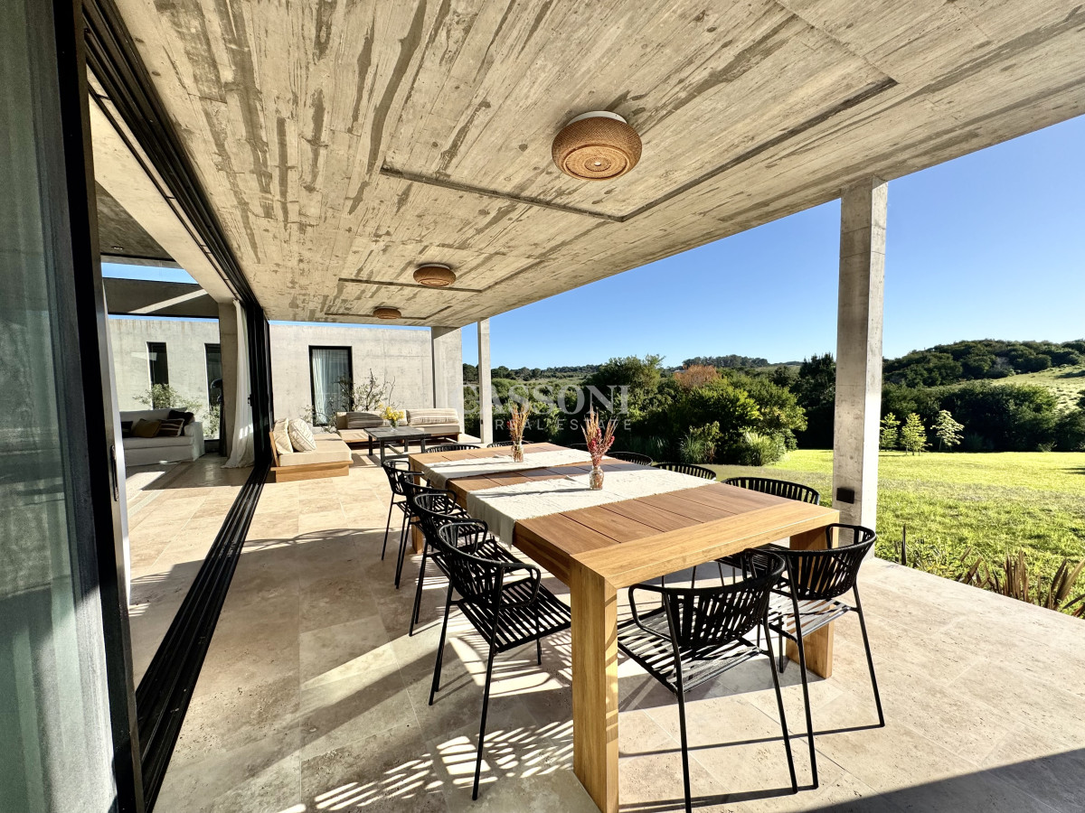 Casa ID.5131 - casa moderna en laguna escondida