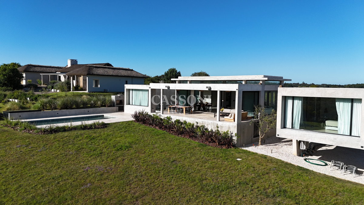 Casa ID.5131 - casa moderna en laguna escondida