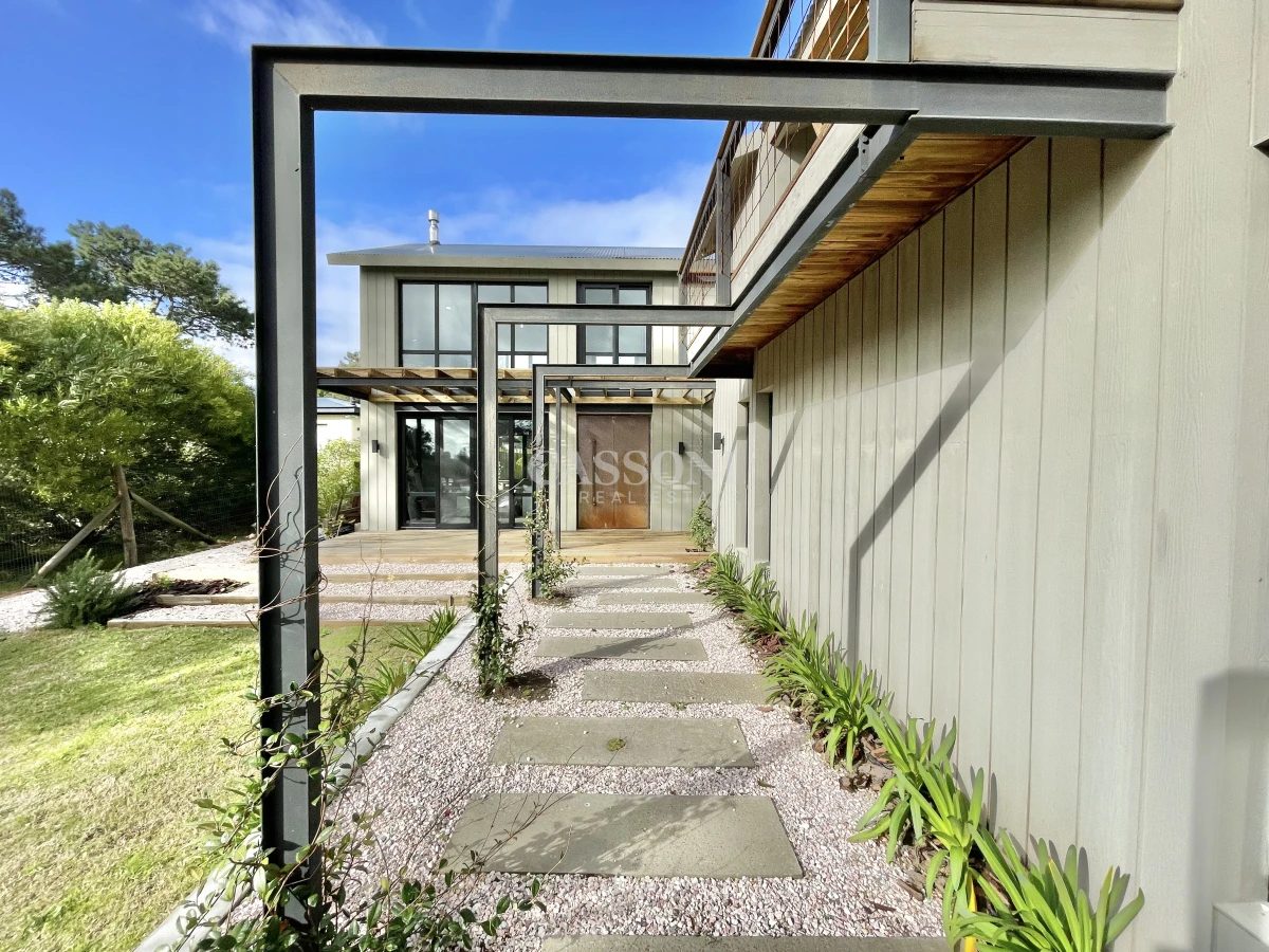 Casa ID.4882 - Casa de estreno en Pinar del Faro