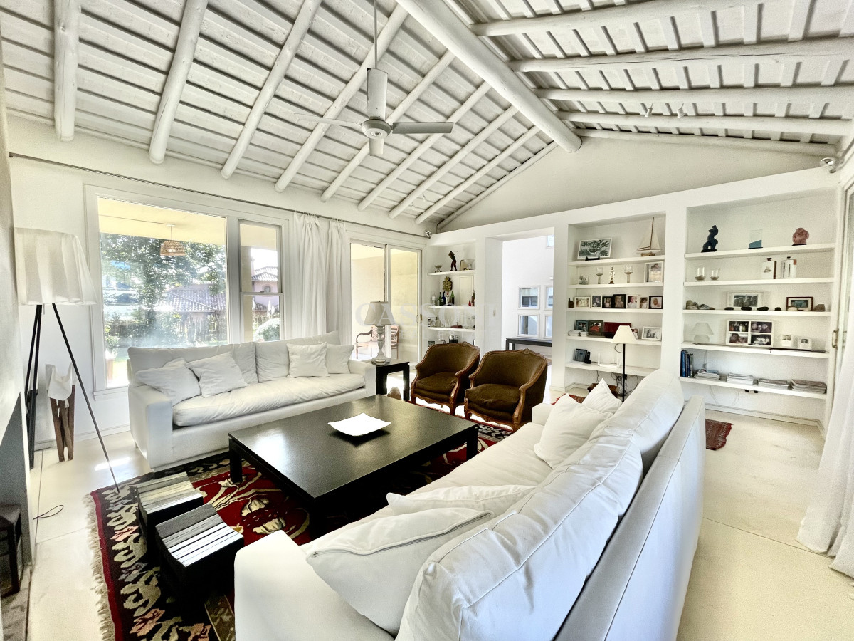 Casa ID.4981 - Casa en La Barra, Laguna Blanca