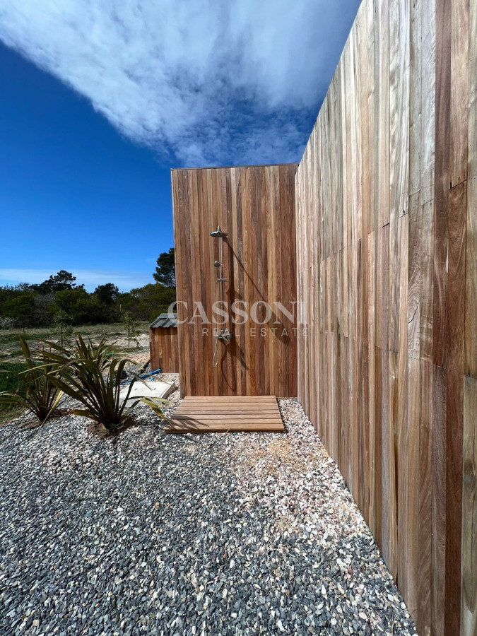 Casa ID.4888 - LAGUNA ESCONDIDA – Arquitectura, diseño y naturaleza en perfecta armonía