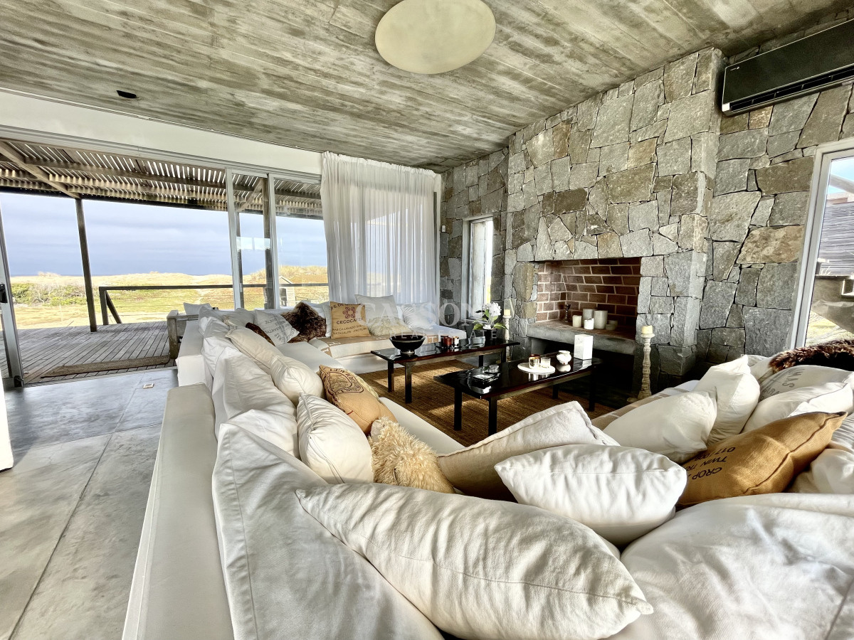 Casa ID.4934 - Casa única sobre el mar jose ignacio