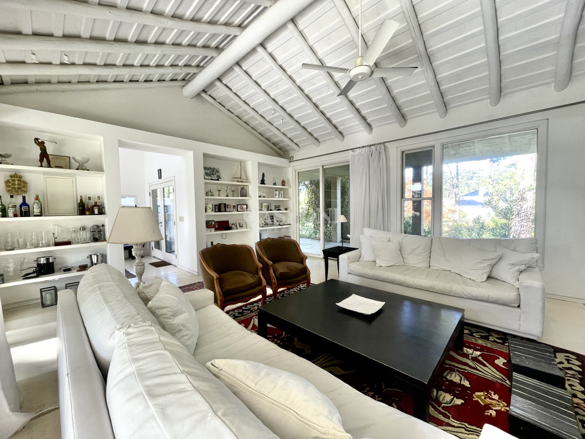 Casa ID.4981 - Casa en La Barra, Laguna Blanca