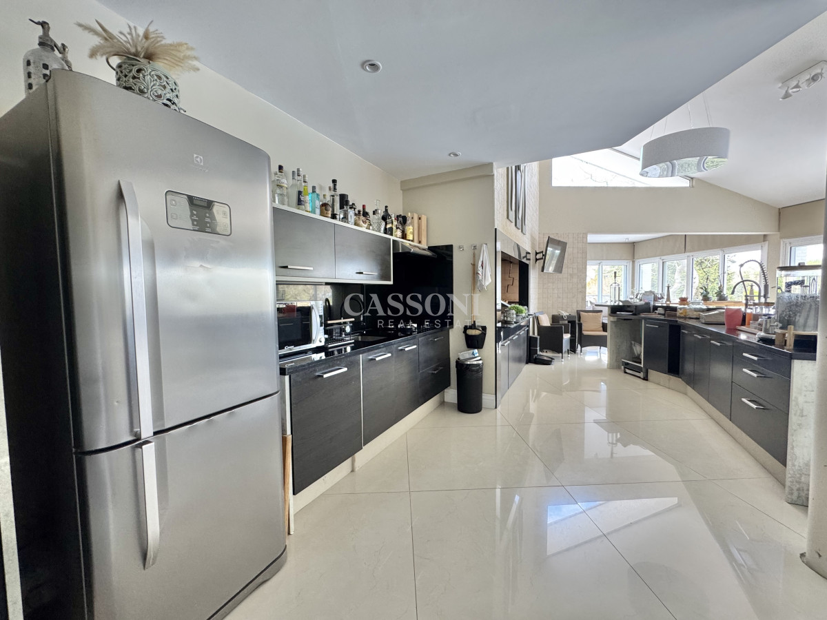 Casa ID.5098 - Espectacular Casa en Venta San Rafael