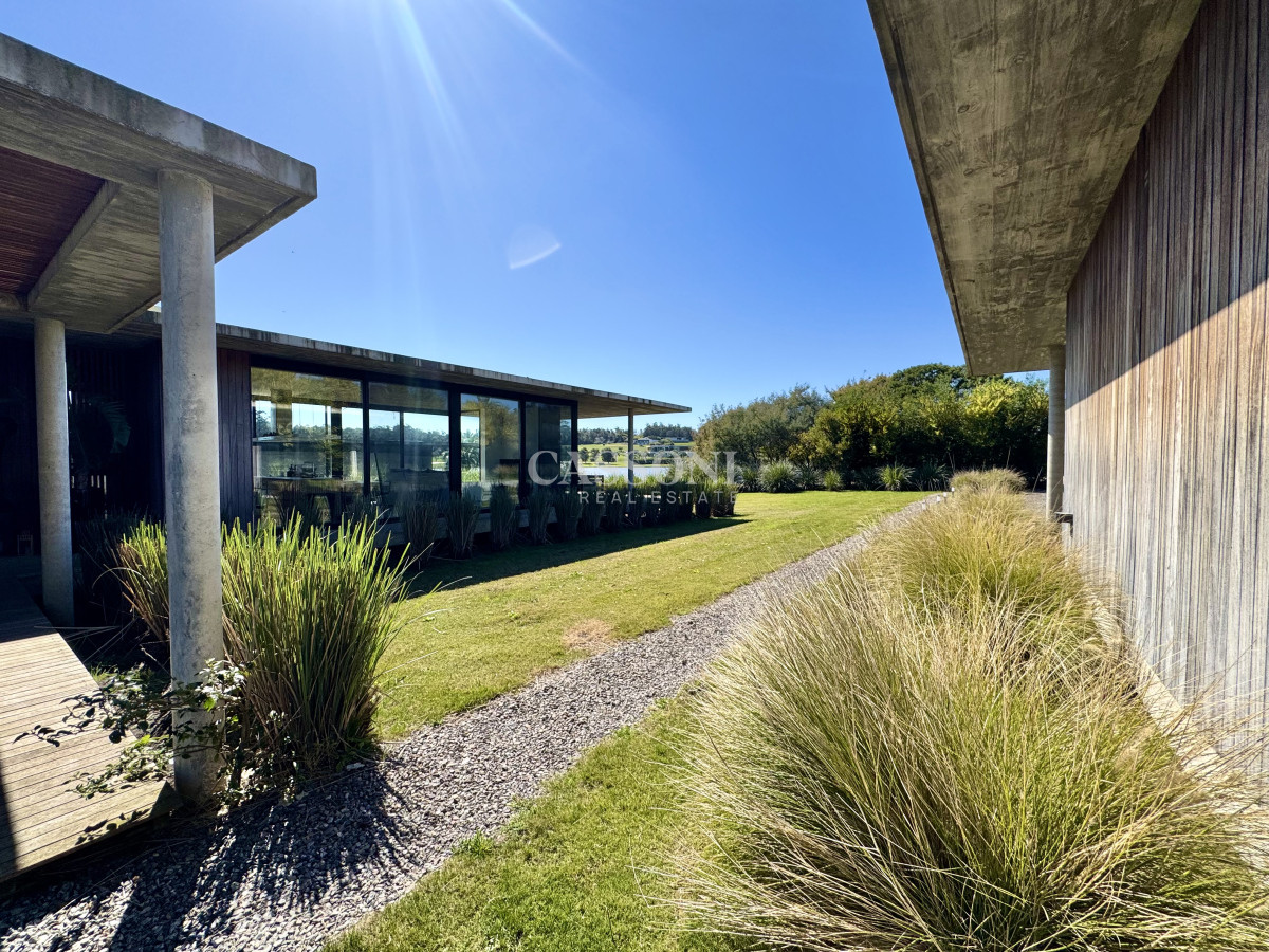 Casa ID.5033 - Casa en laguna estates