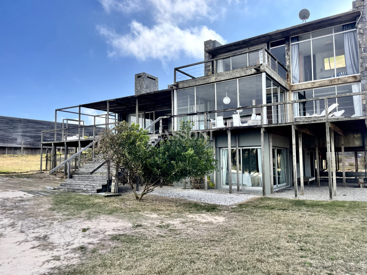 Casa ID.4934 - Casa única sobre el mar jose ignacio