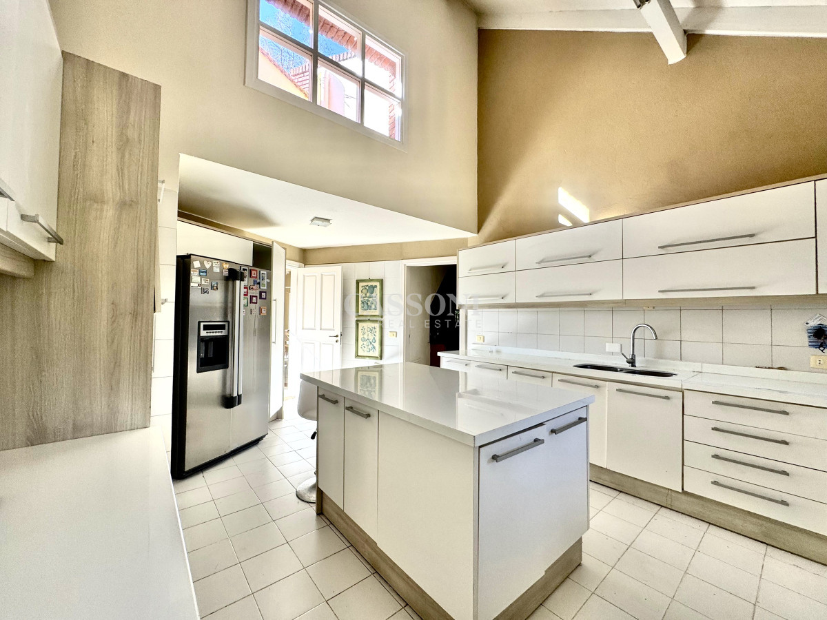 Casa ID.5010 - Residencia clásica con encanto colonial frente al golf