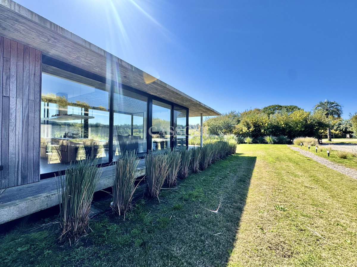 Casa ID.5033 - Casa en laguna estates