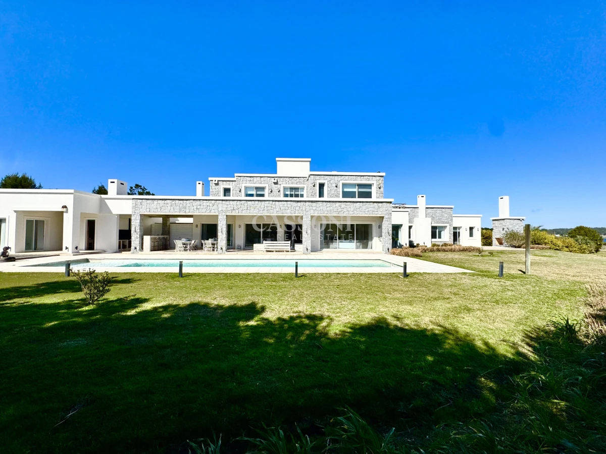 Casa ID.5028 - Casa en Laguna Estates