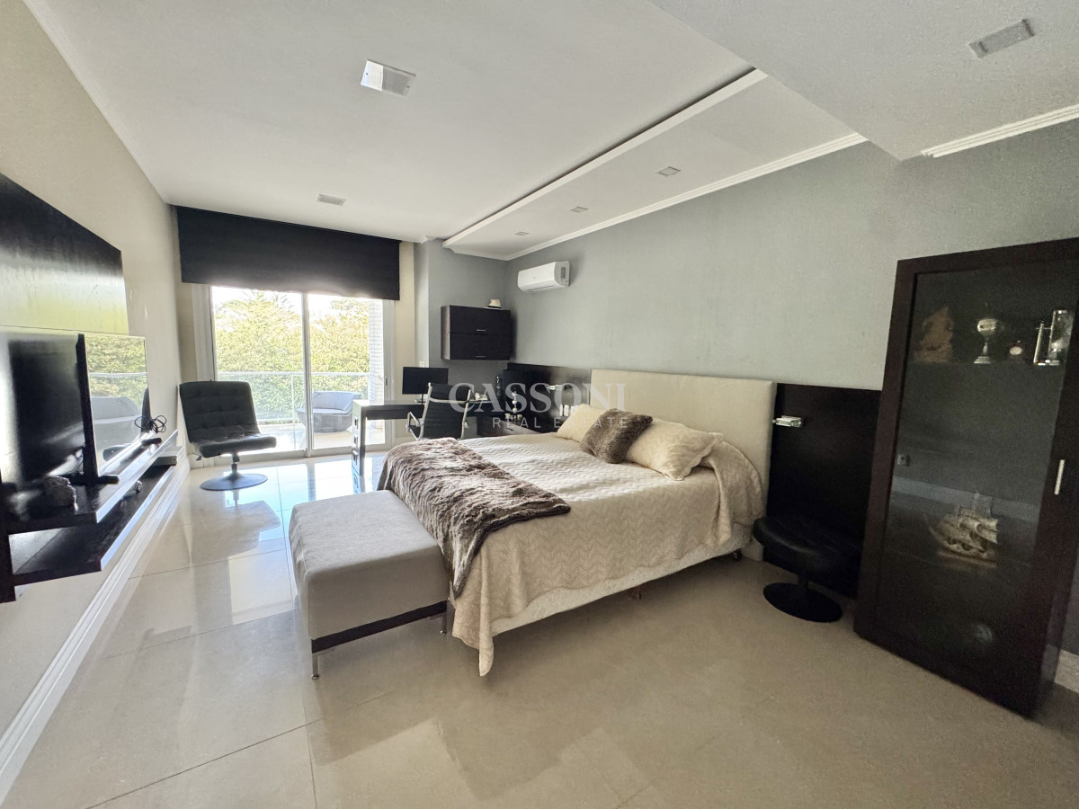 Casa ID.5098 - Espectacular Casa en Venta San Rafael