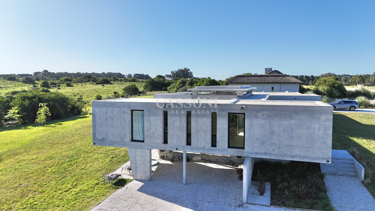 Casa ID.5131 - casa moderna en laguna escondida