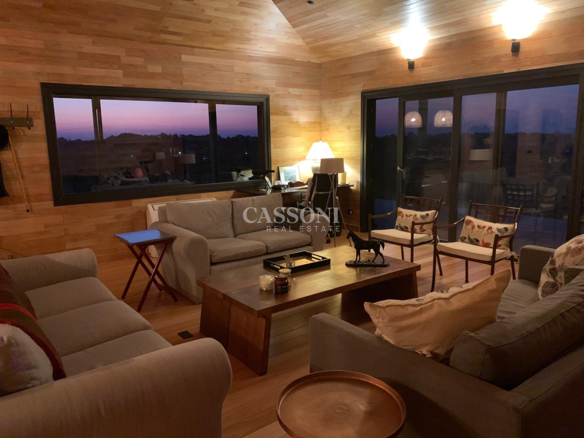 Casa ID.4985 - Oportunidad en hoyo 19
