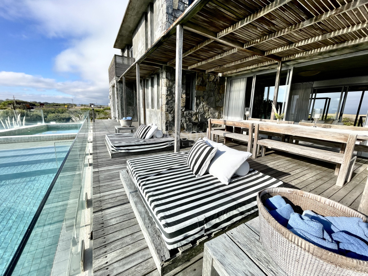 Casa ID.4934 - Casa única sobre el mar jose ignacio