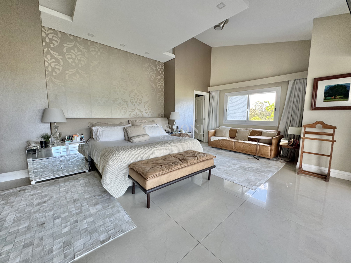 Casa ID.5098 - Espectacular Casa en Venta San Rafael