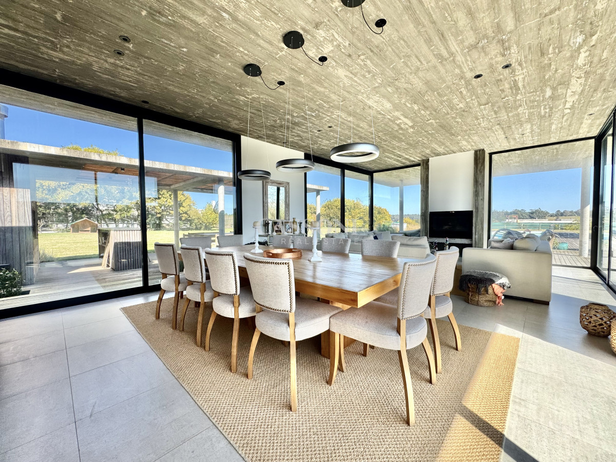 Casa ID.5033 - Casa en laguna estates