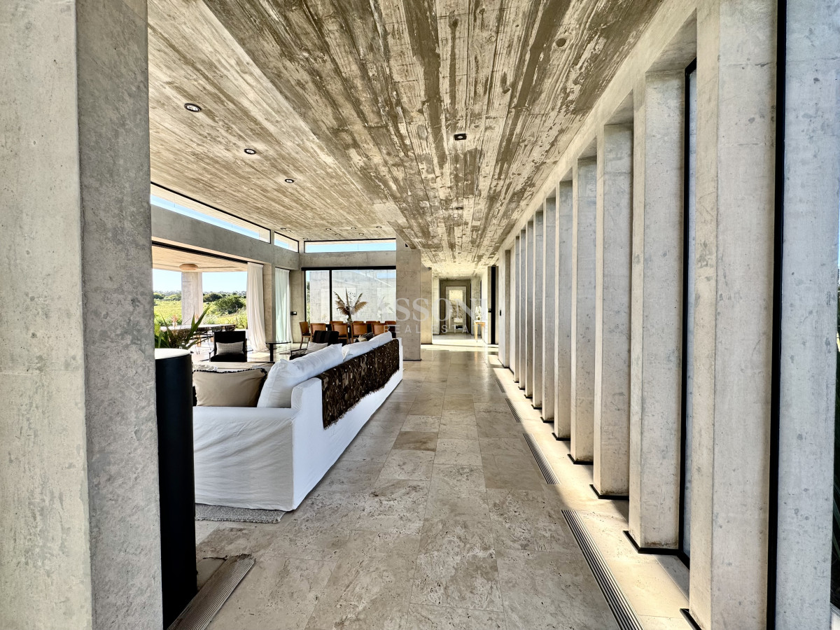 Casa ID.5131 - casa moderna en laguna escondida