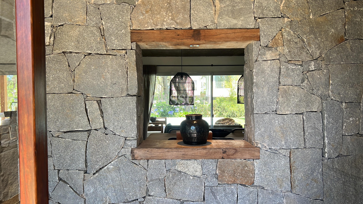Casa ID.4886 - Casa moderna de construcción tradicional en Pinar del Faro