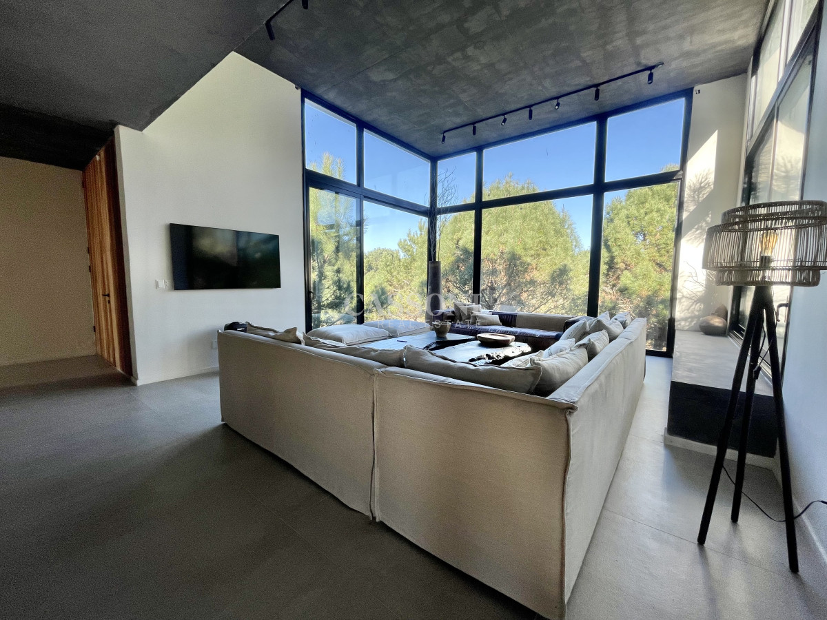 Casa ID.4908 - Refugio de diseño en Laguna Escondida: elegancia, calma y naturaleza