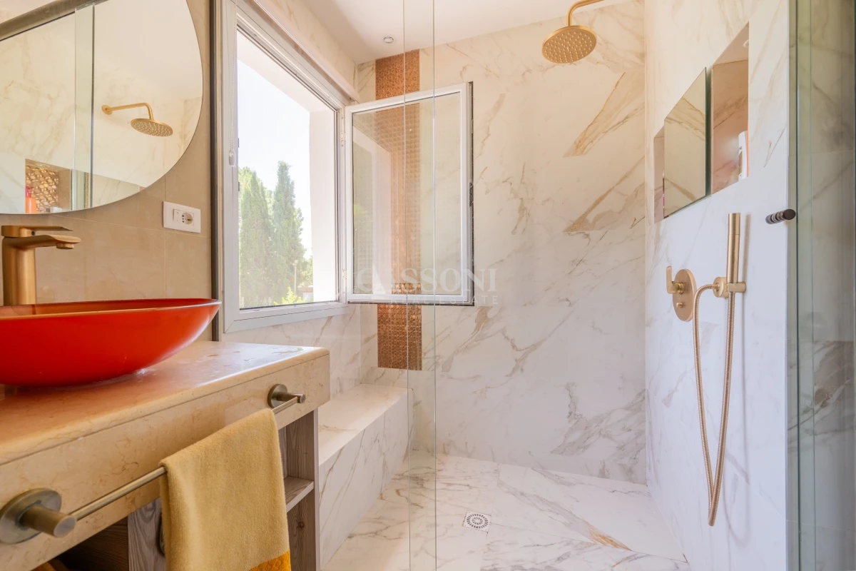 Casa ID.78 - Venta, Espectacular Residencia en Barrio Privado, La Arbolada  