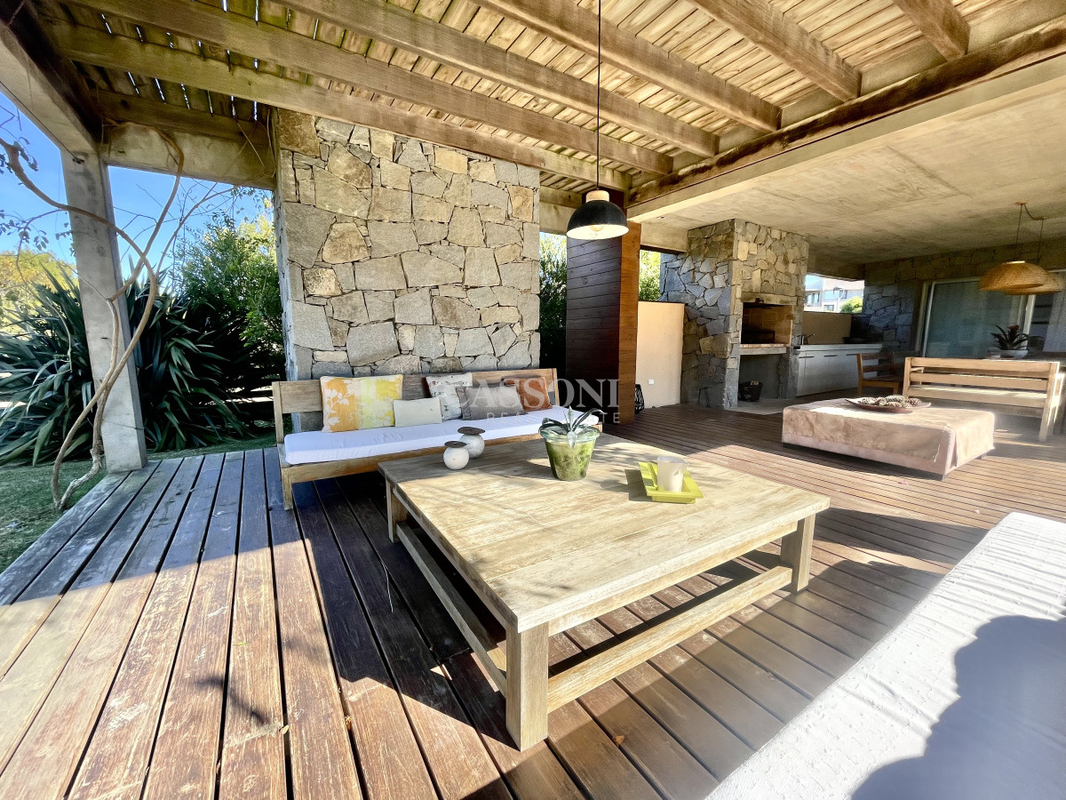Casa ID.4952 - Exclusiva Casa en Village del Faro
