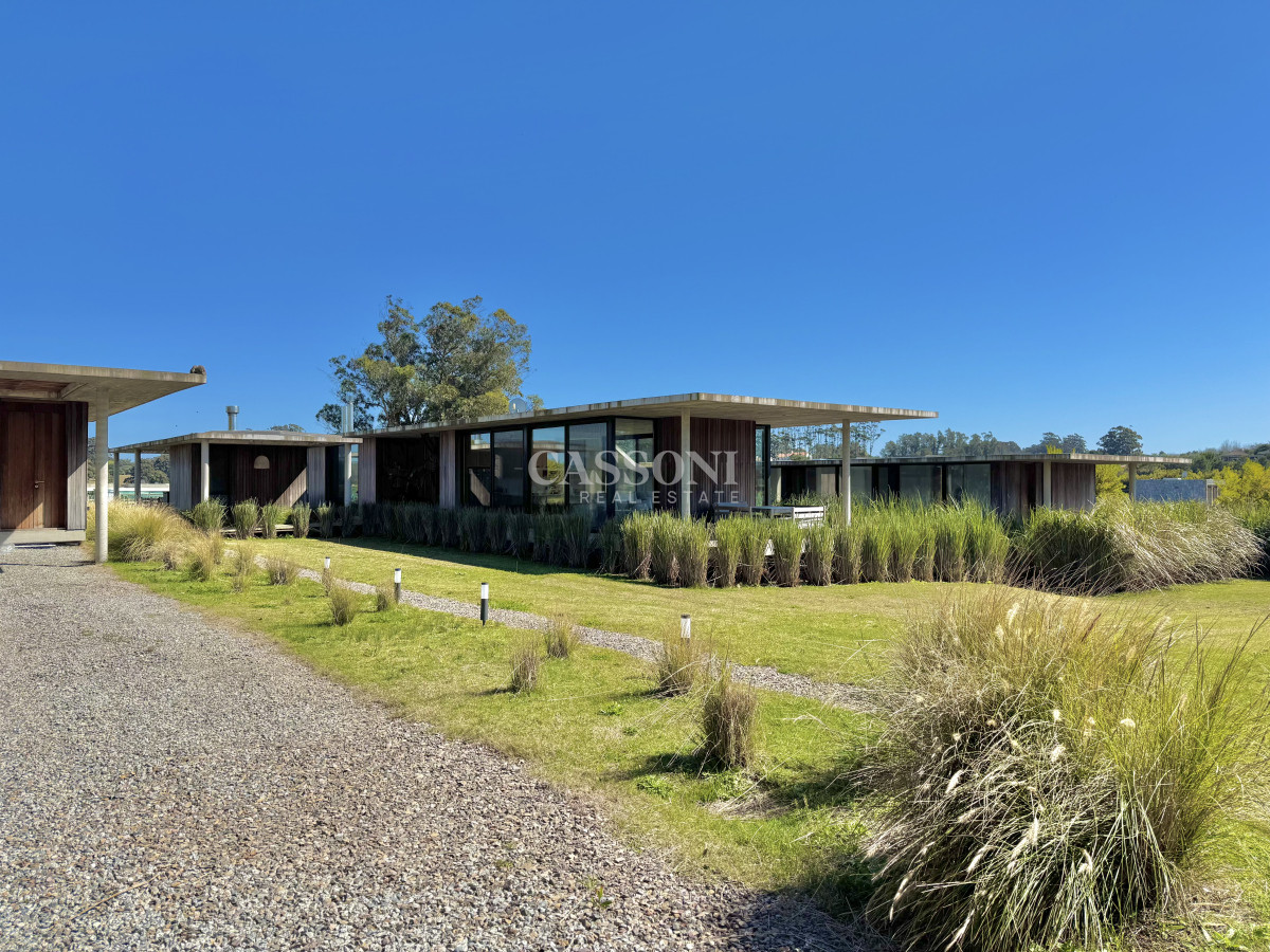 Casa ID.5033 - Casa en laguna estates