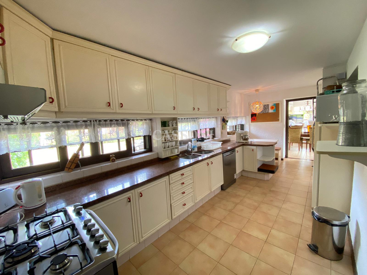 Casa ID.494 - Residencia en Lugano 4 Dormitorios y Dep