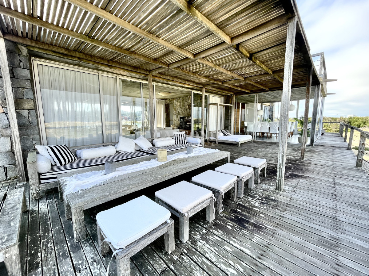 Casa ID.4934 - Casa única sobre el mar jose ignacio