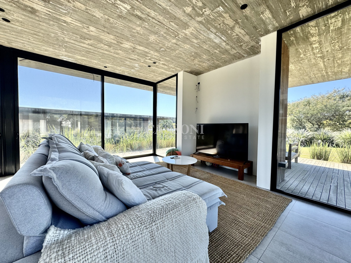 Casa ID.5033 - Casa en laguna estates