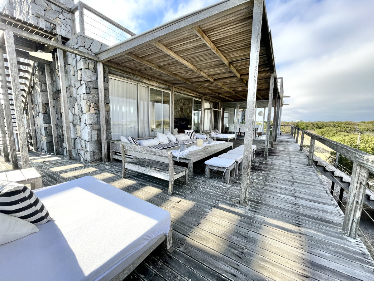 Casa ID.4934 - Casa única sobre el mar jose ignacio