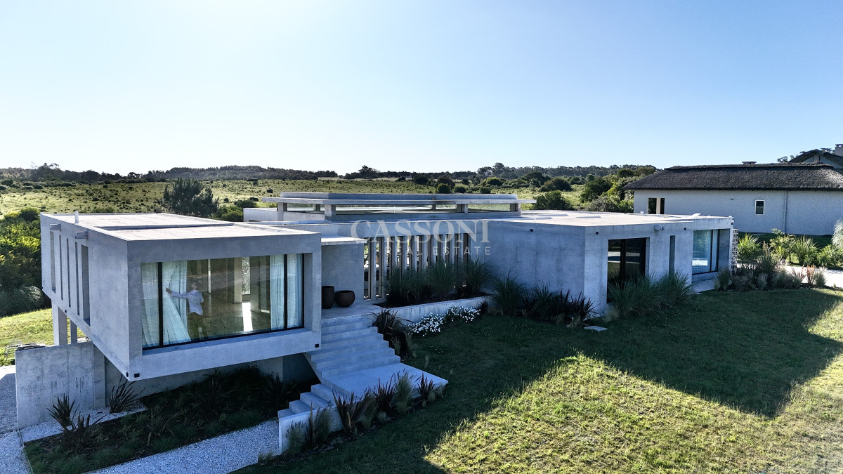 Casa ID.5131 - casa moderna en laguna escondida