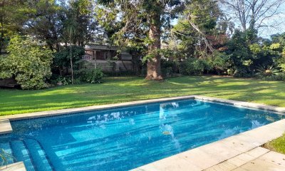Casa en Mansa, Gran terreno, Piscina climatizada, Losa radiante