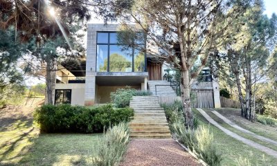Refugio de diseño en Laguna Escondida: elegancia, calma y naturaleza