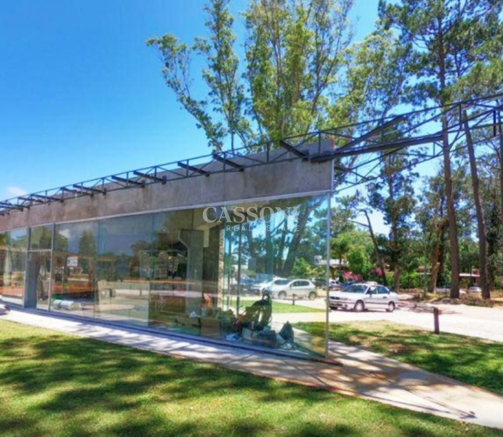 Local Comercial ID.111 - 6 Locales en venta