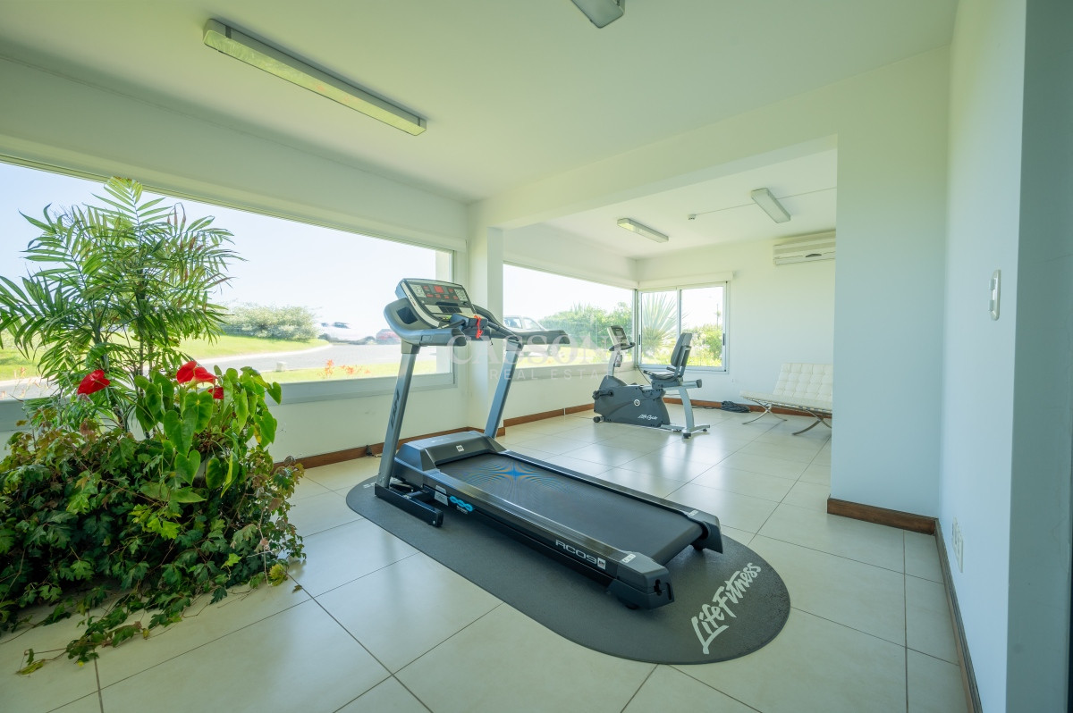 Apartamento ID.1586 - Venta Apartamento Penthouse, Frente al Mar