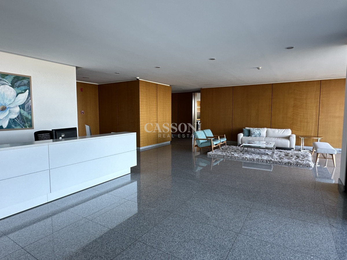 Apartamento ID.1893 - Primera Linea al Mar, 3 Dormitorios, Playa Mansa 