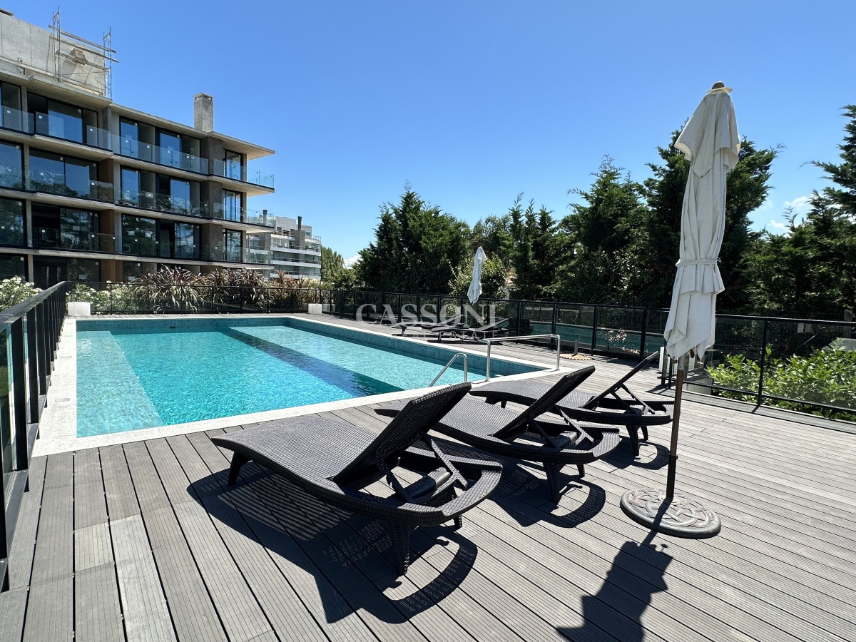 Apartamento ID.1893 - Primera Linea al Mar, 3 Dormitorios, Playa Mansa 