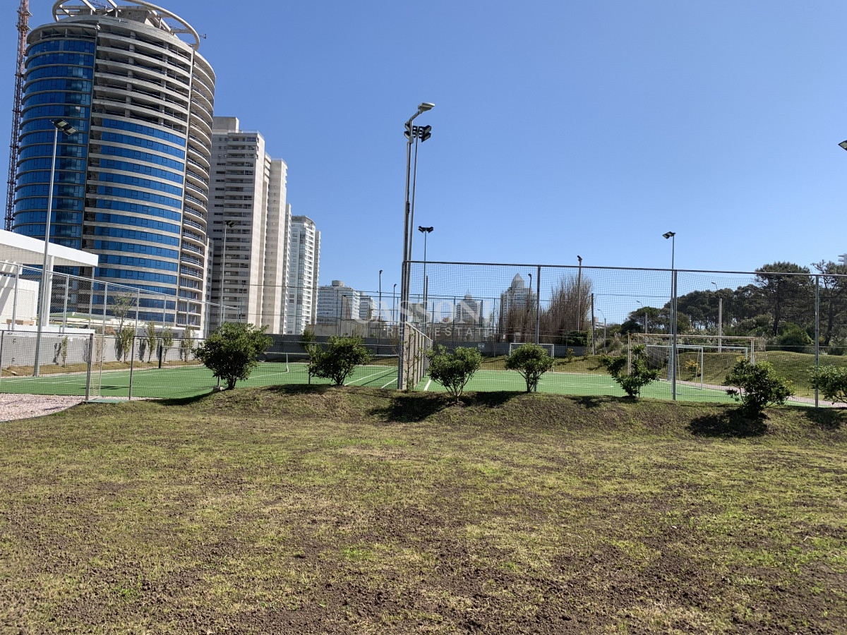 Apartamento ID.4771 - APTO. LOOK BRAVA DE 3 DORMITORIOS MAS DEPENDENCIA